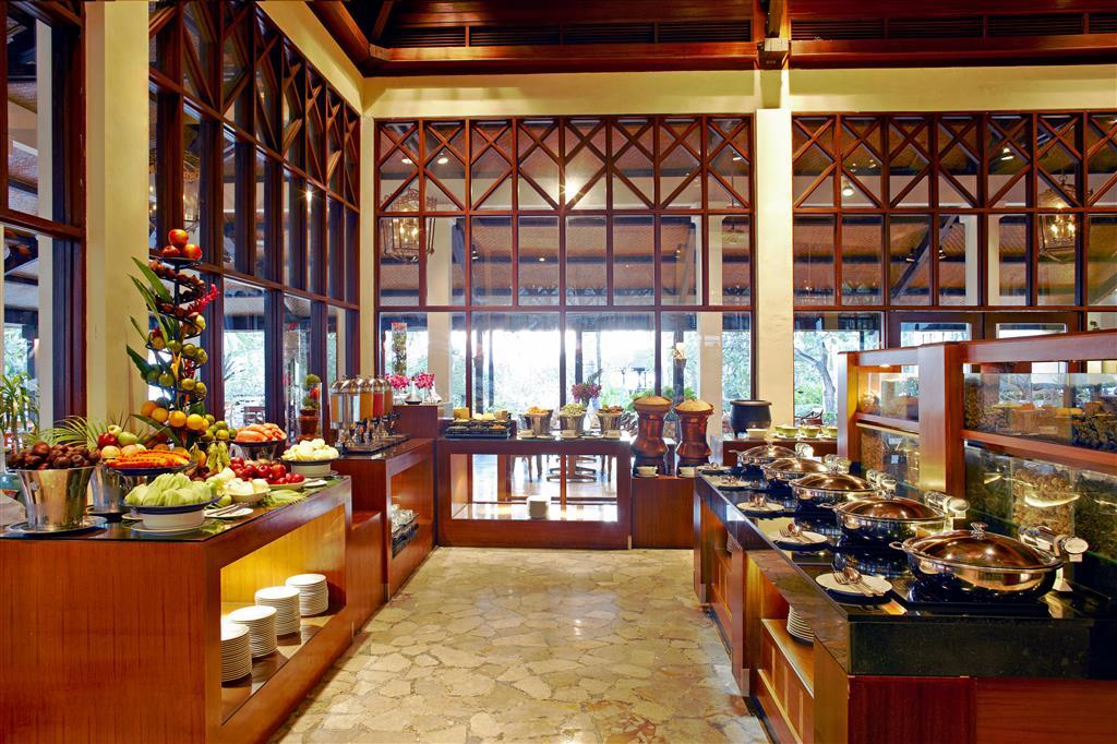 Sheraton Senggigi Beach Resort Mangsit Екстериор снимка