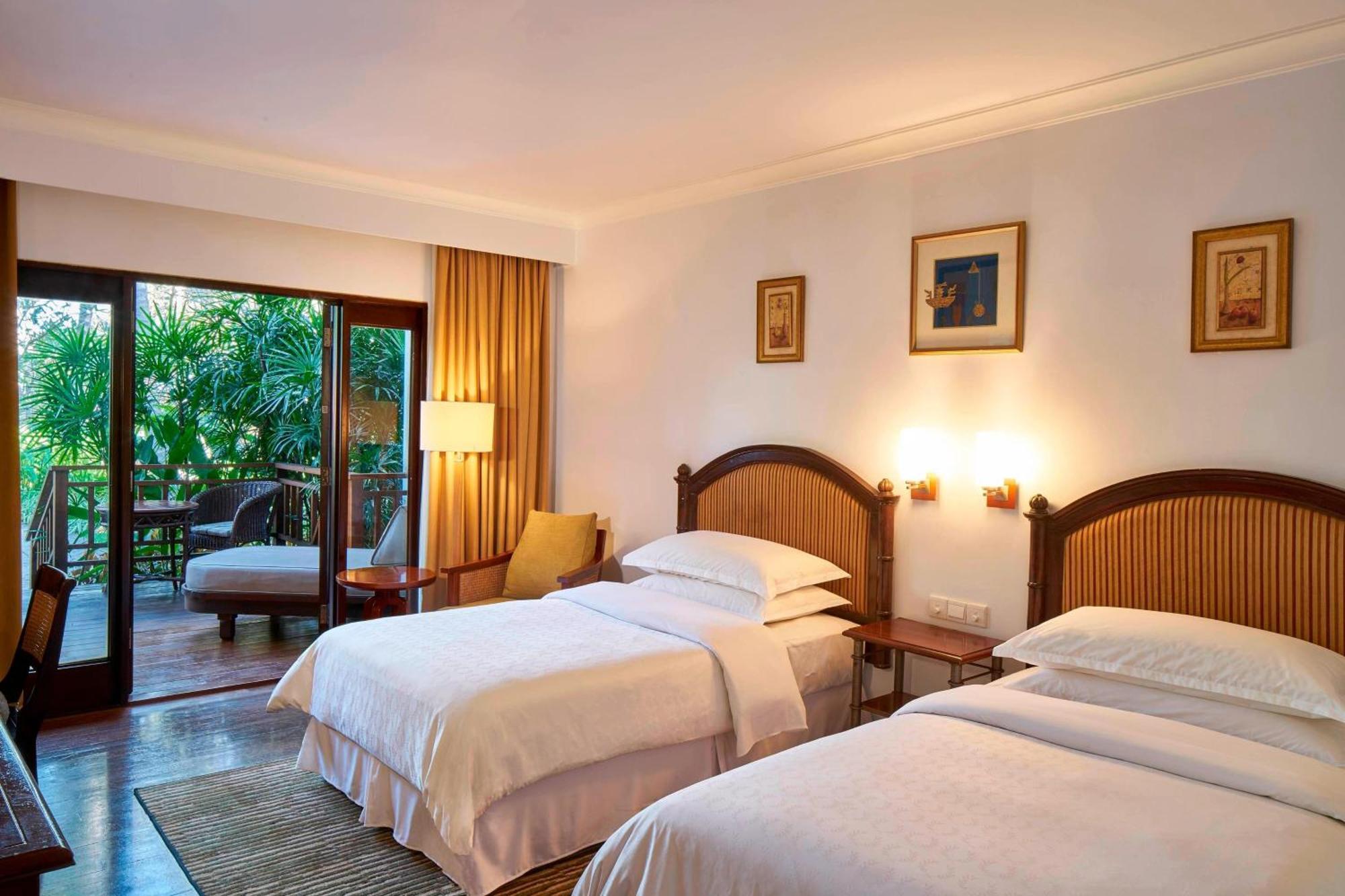 Sheraton Senggigi Beach Resort Mangsit Екстериор снимка