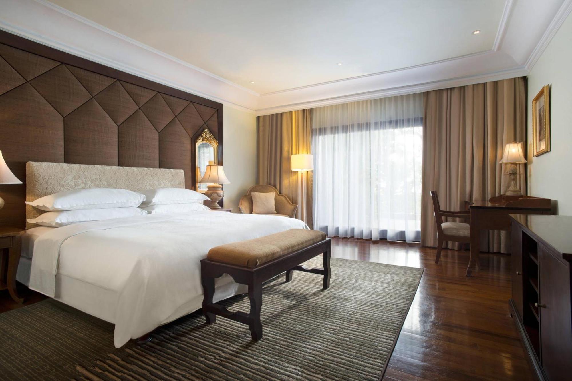 Sheraton Senggigi Beach Resort Mangsit Екстериор снимка