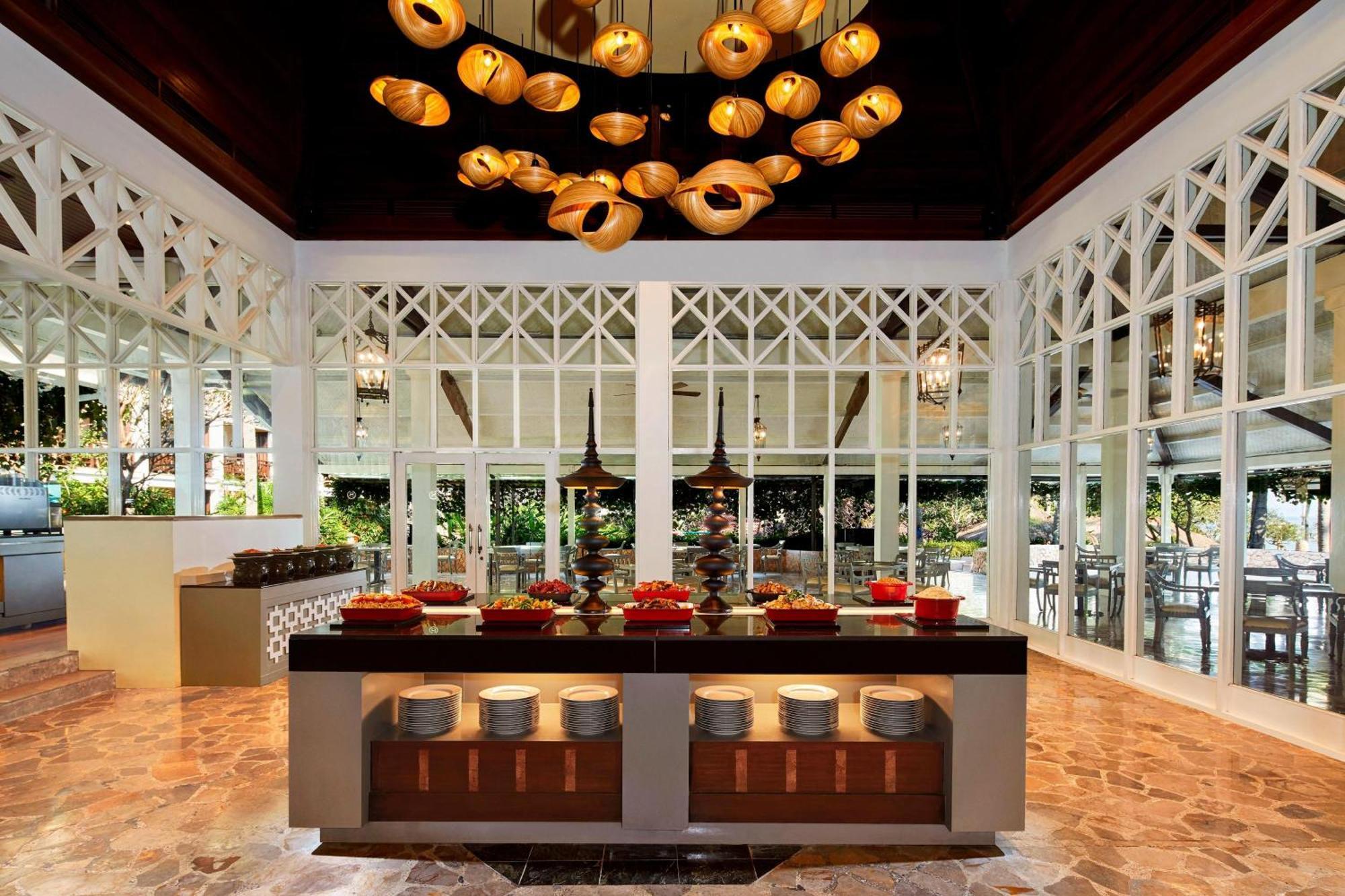 Sheraton Senggigi Beach Resort Mangsit Екстериор снимка