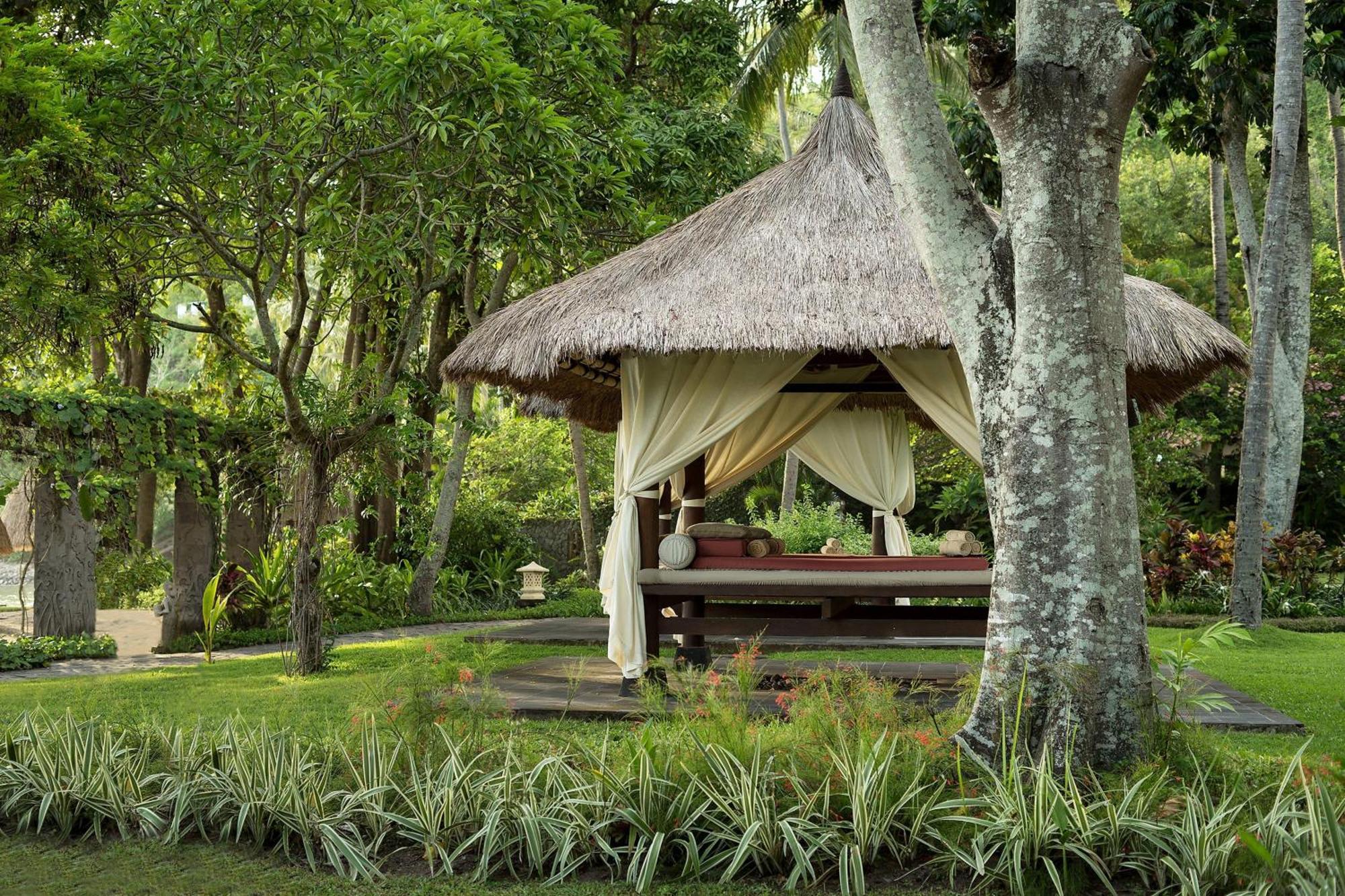 Sheraton Senggigi Beach Resort Mangsit Екстериор снимка